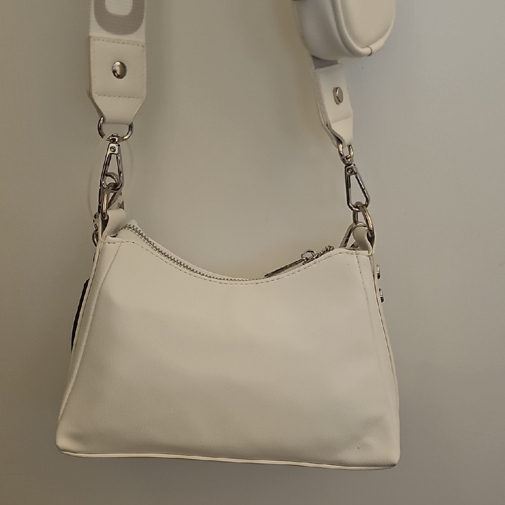 White Chain-Embellished Women's Bag - Picture 5 of 10